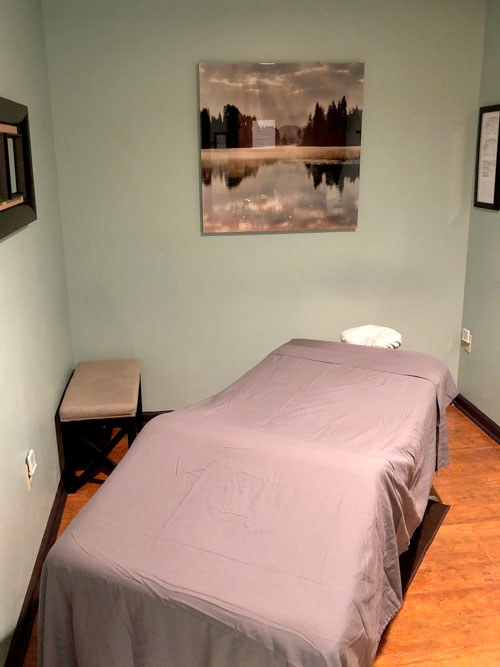 massge therapy Pines West Chiropractic